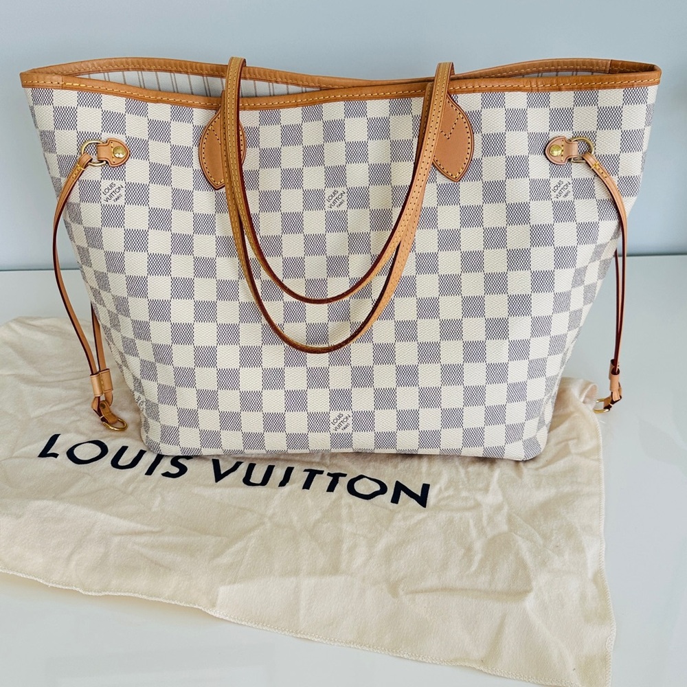Louis Vuitton Neverfull MM in Damier Azur 2021